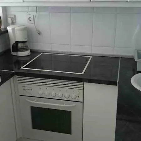 83 M2 Vista Playa Mar- La Torre- דירה *